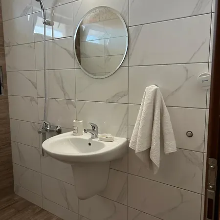 게스트하우스 Stoyko's 포마리